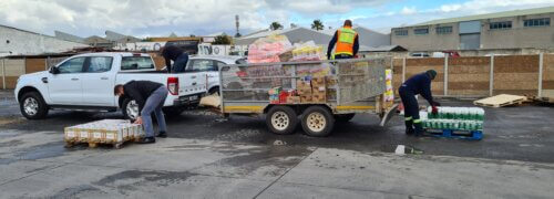 Scott Bader South Africa colleagues come together to deliver food and essential items following political protests